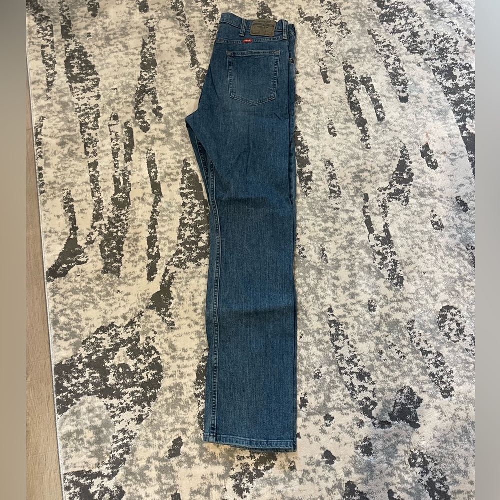 Wrangler men’s straight fit jeans 34x34